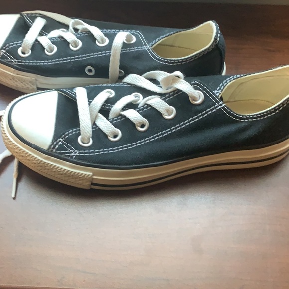 Converse - Picture 4 of 4